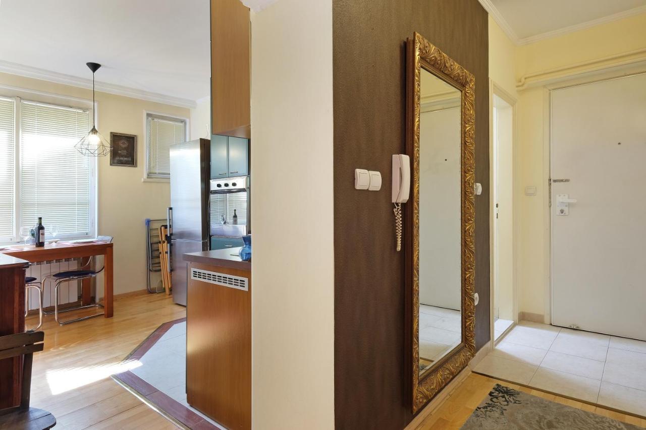 Paradise Starry Suite-City Center Белград Экстерьер фото