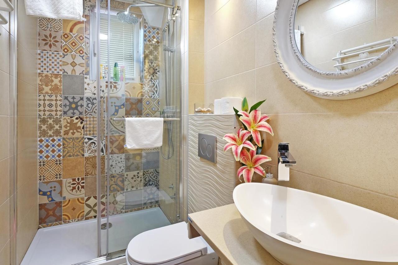 Paradise Starry Suite-City Center Белград Экстерьер фото